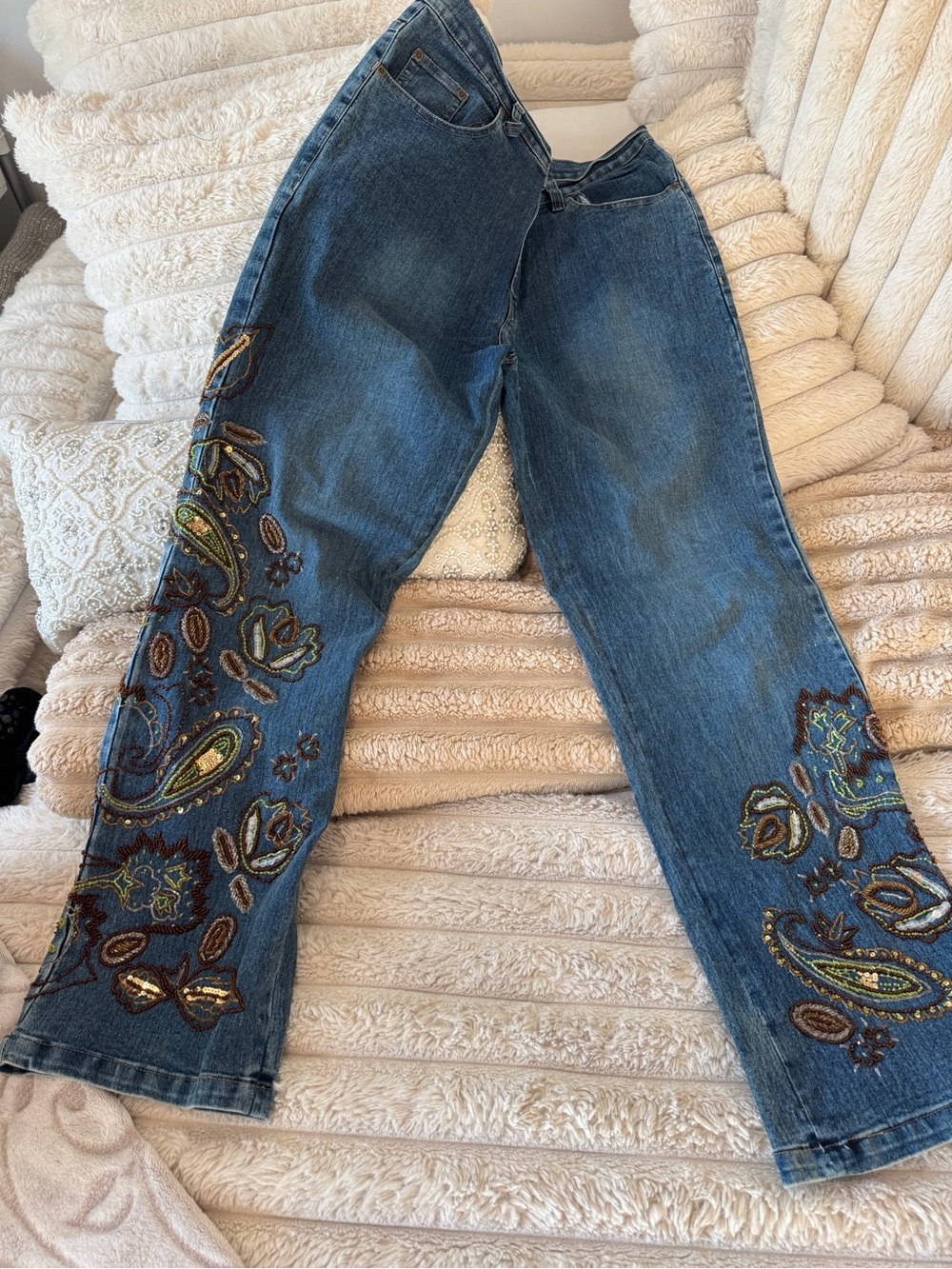 Embroidered Blue Women’s Jeans with Paisley Accents